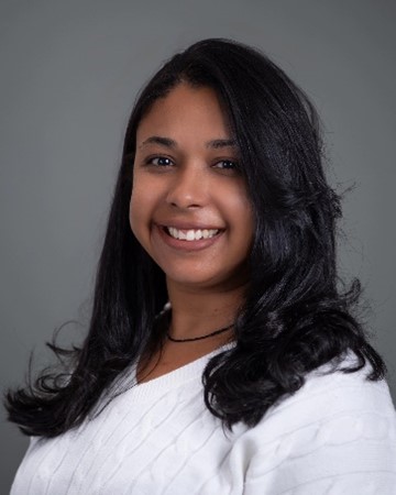 Headshot of Jhenifer Nascimento da Silva, Ph.D.