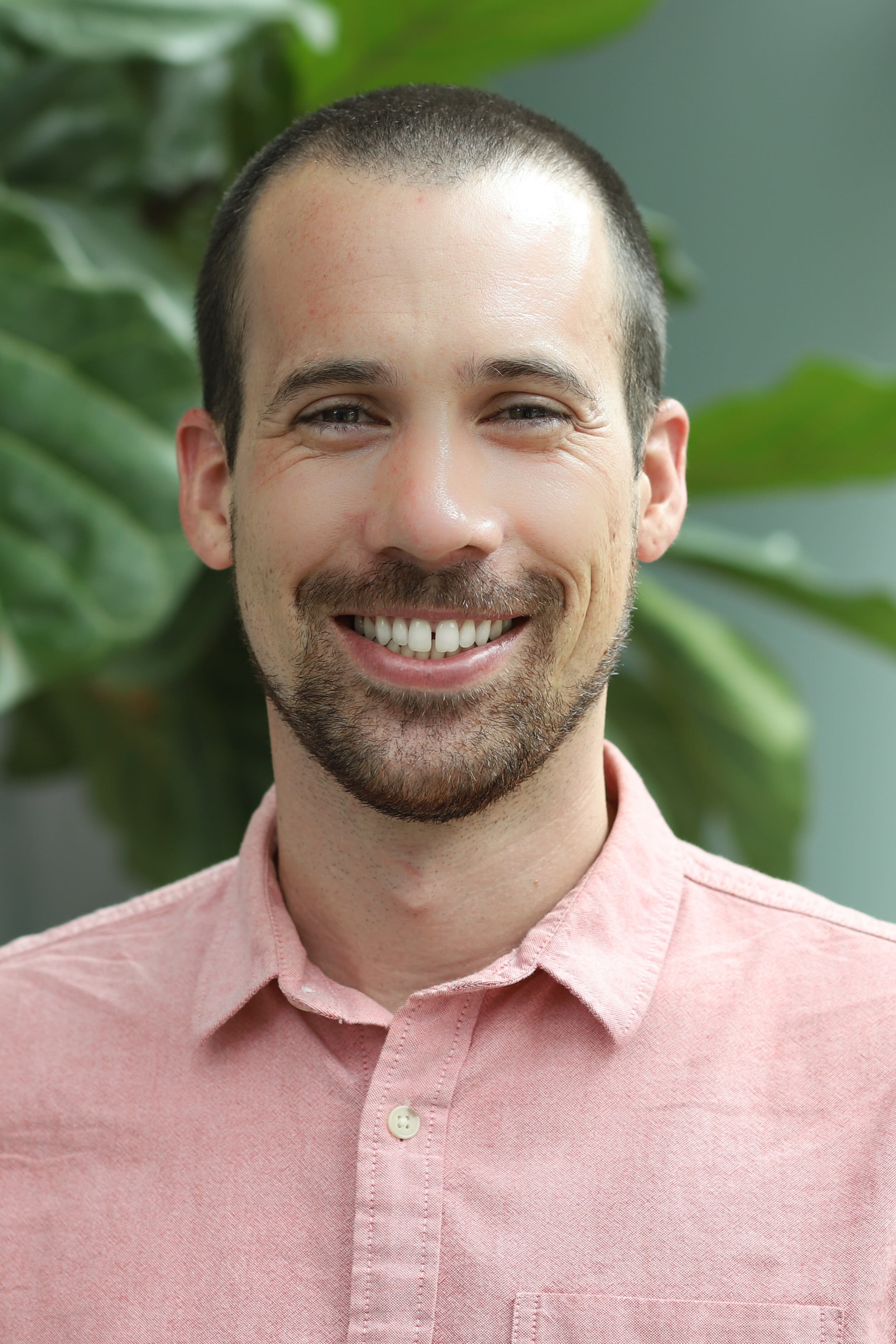 Headshot of Tyler Starr